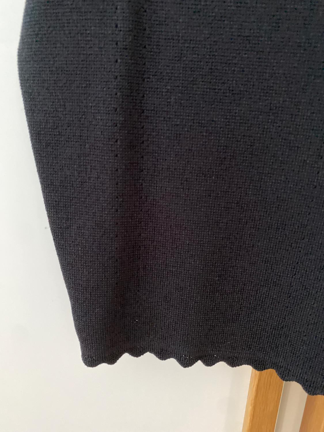 CROP TOP WITH SCALLOPED TRIMS - Image 2