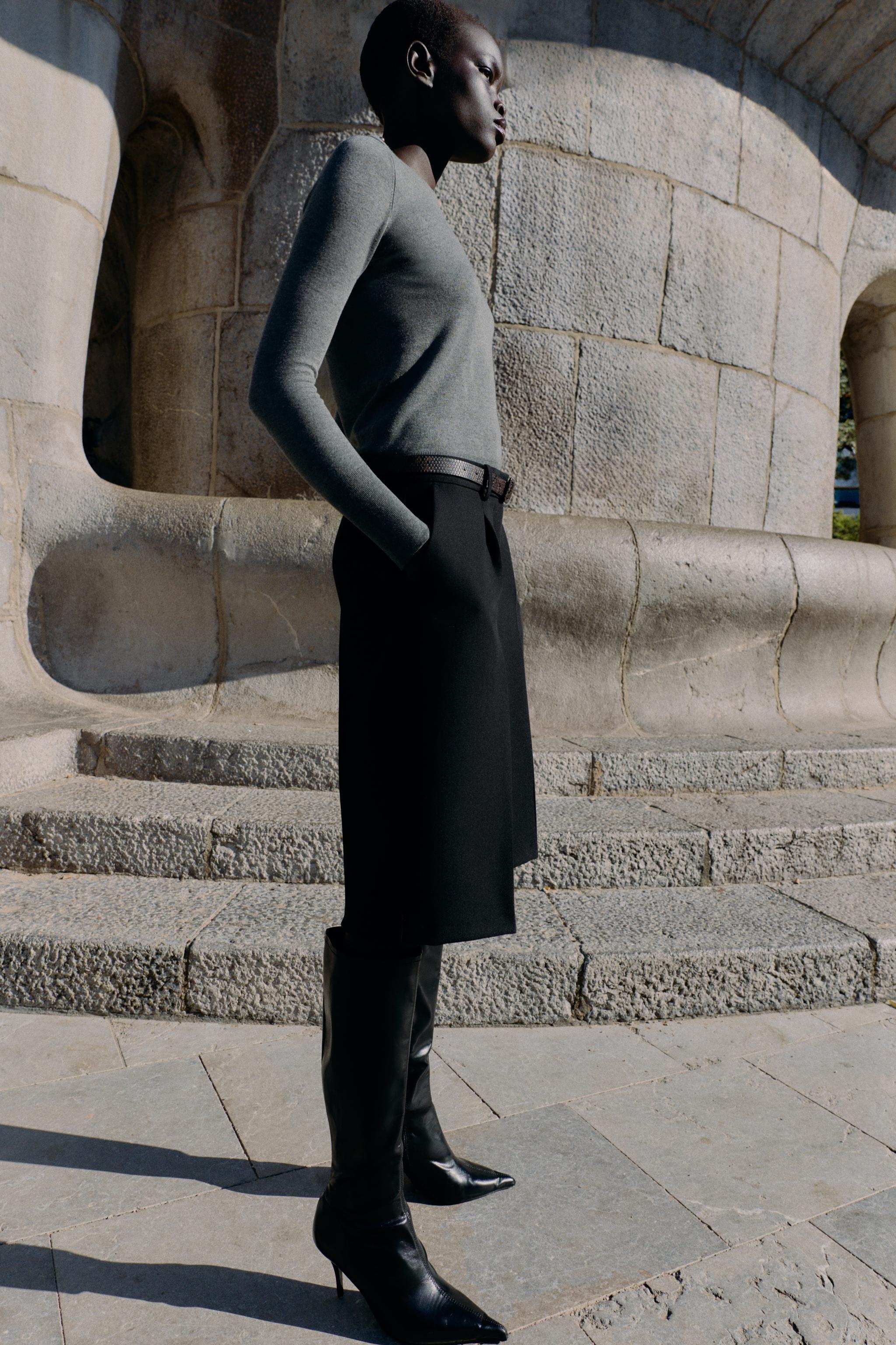 LONG SHORTS WITH BELT