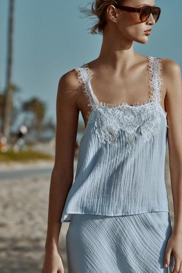 TOP LENCERO ENCAJE - Azul pastel de Zara