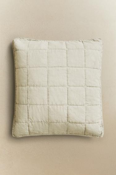 WASHED COTTON QUILT CUSHION COVER (180 THREAD COUNT) - Oyster-white by Zara