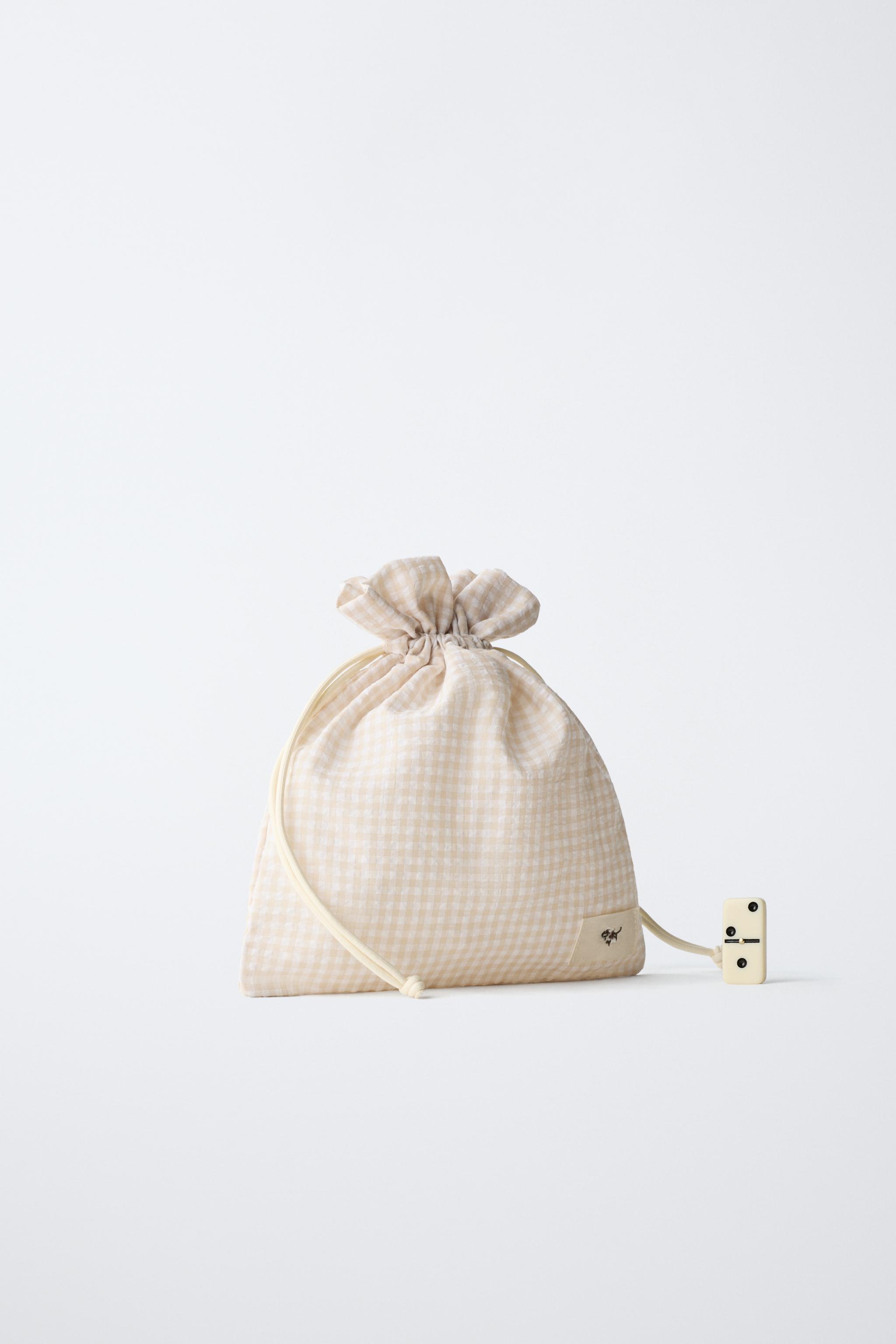 PACK OF CHECKERED BAGS