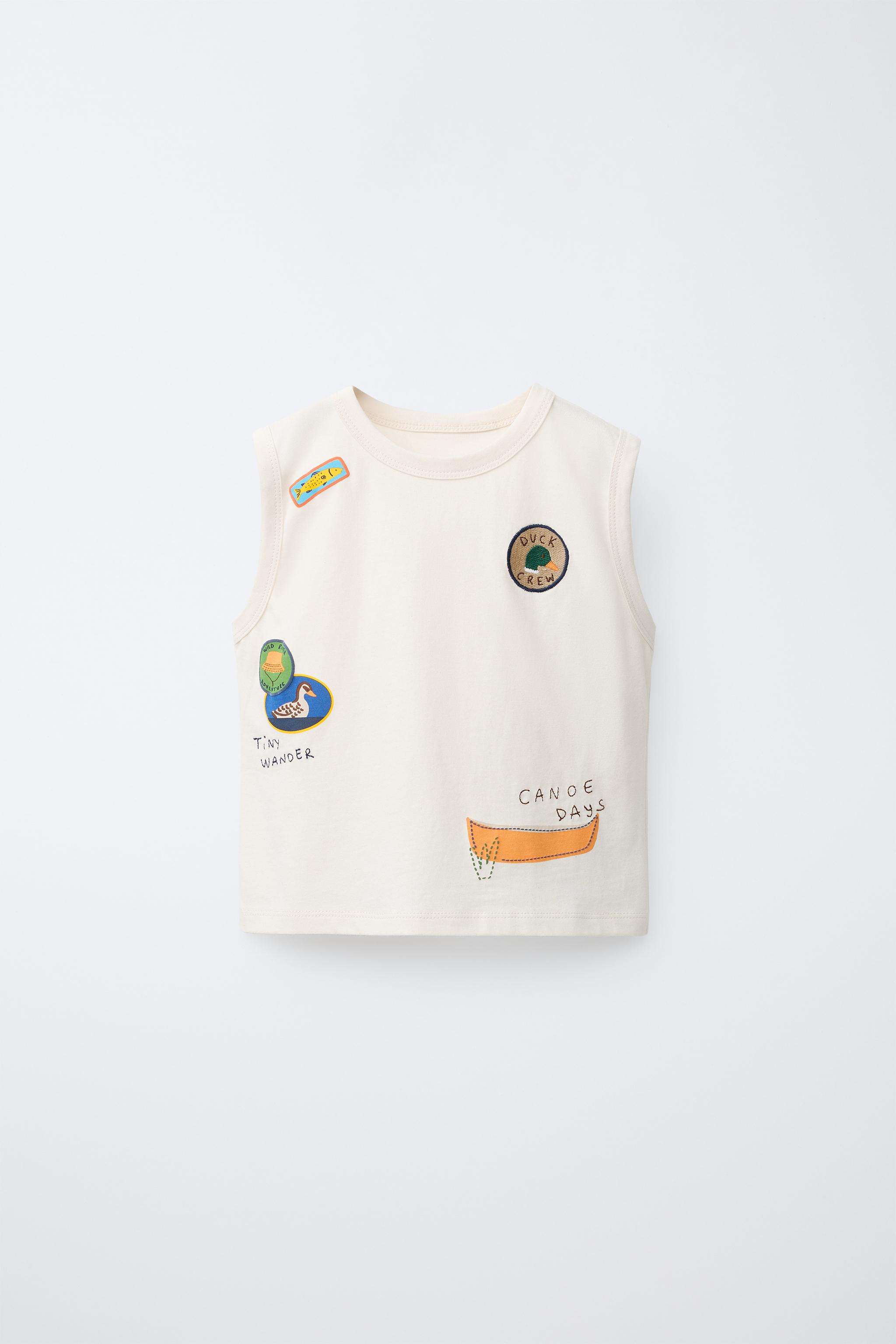 SLEEVELESS T-SHIRT WITH DUCK PATCHES