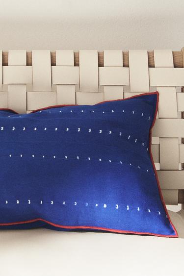 TIE-DYE COTTON CUSHION COVER WITH PIPING X TENSIRA - Blue by Zara - Image 6