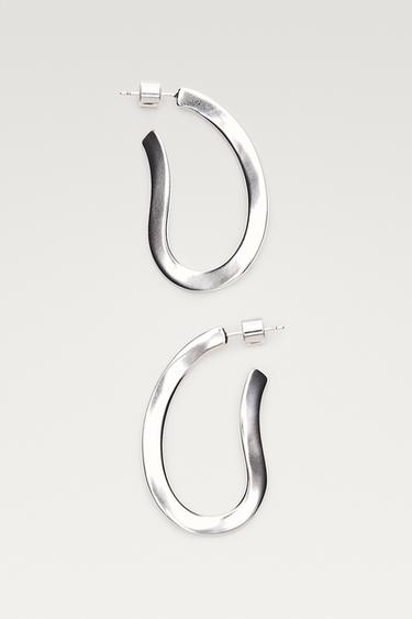 Twisted oval hoop earrings — Silver 1