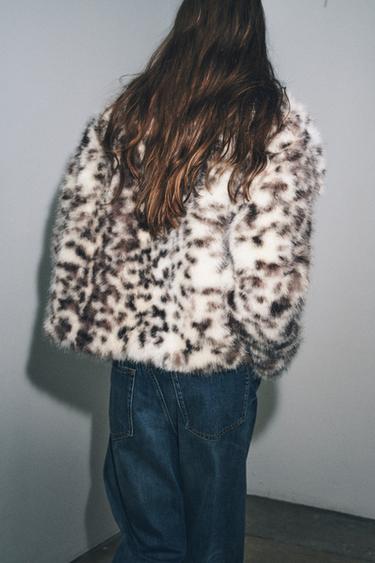 ANIMAL PRINT FAUX FUR JACKET ZW COLLECTION - Leopard by Zara - Image 2
