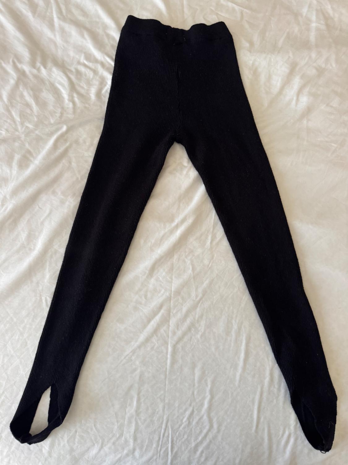 STIRRUP KNIT LEGGINGS - Image 2