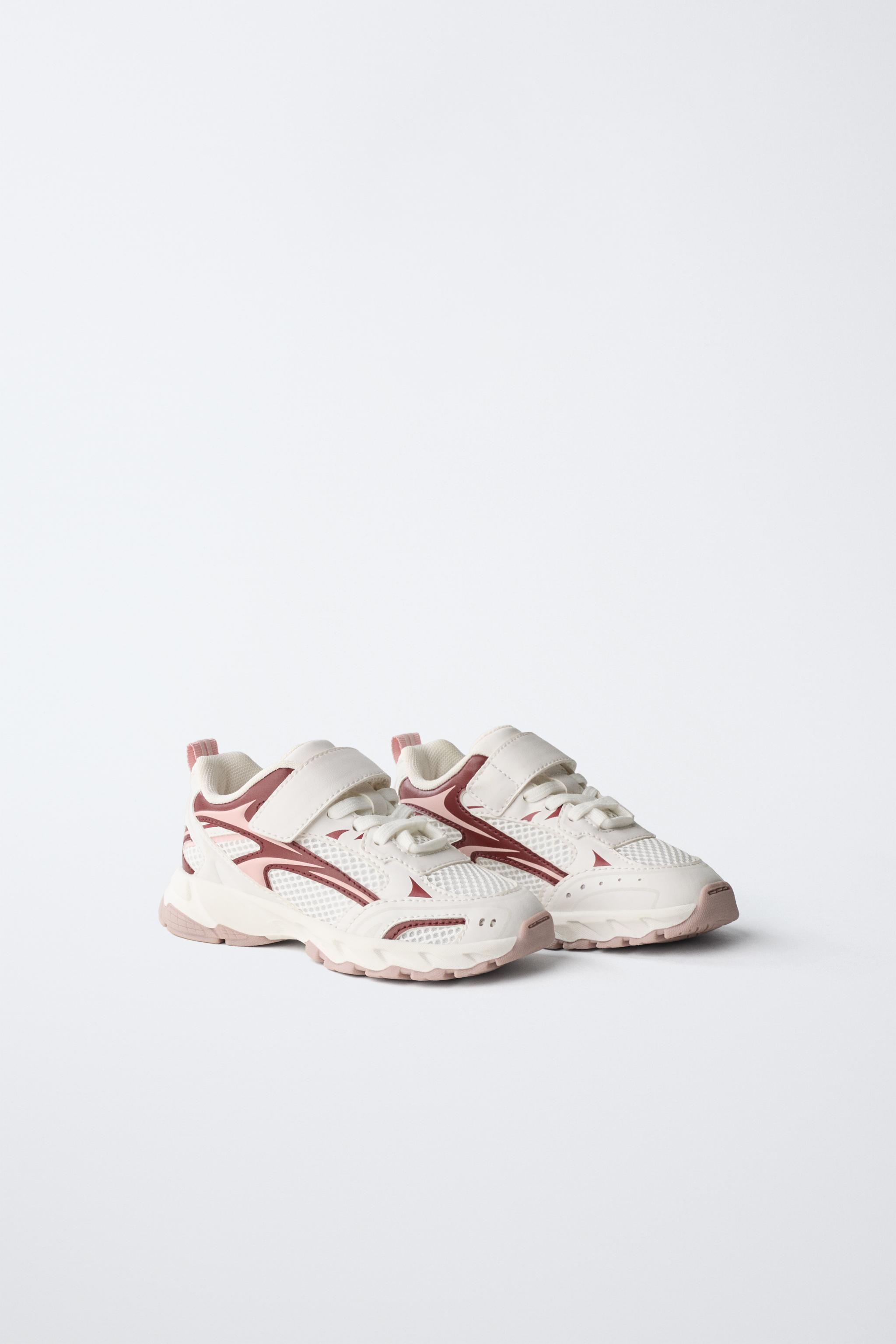 MESH SNEAKERS
