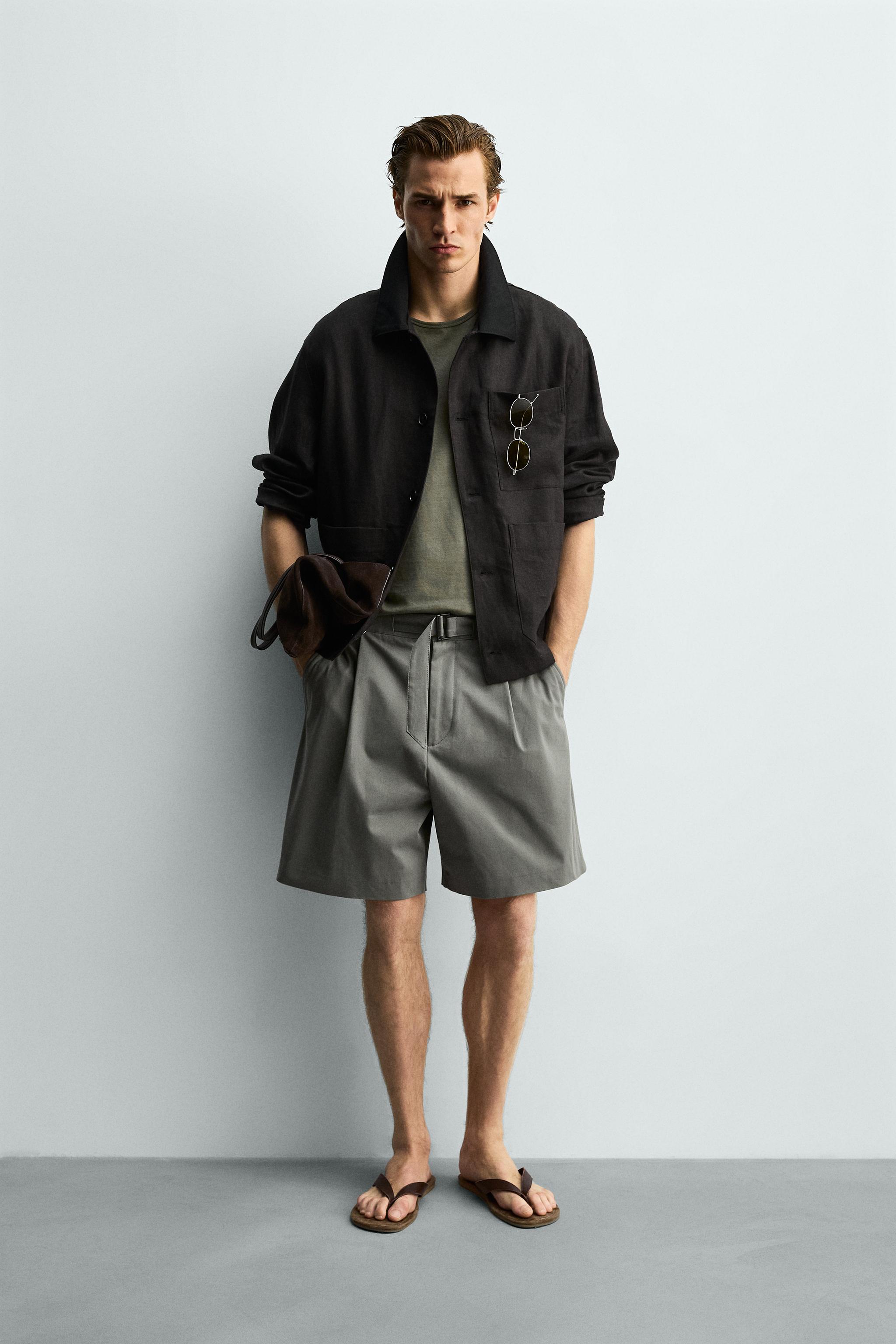 RELAXED FIT PLEATED BELTED SHORTS