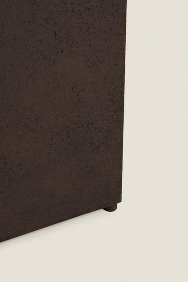 SQUARE METAL PLINTH - Black by Zara - Image 2