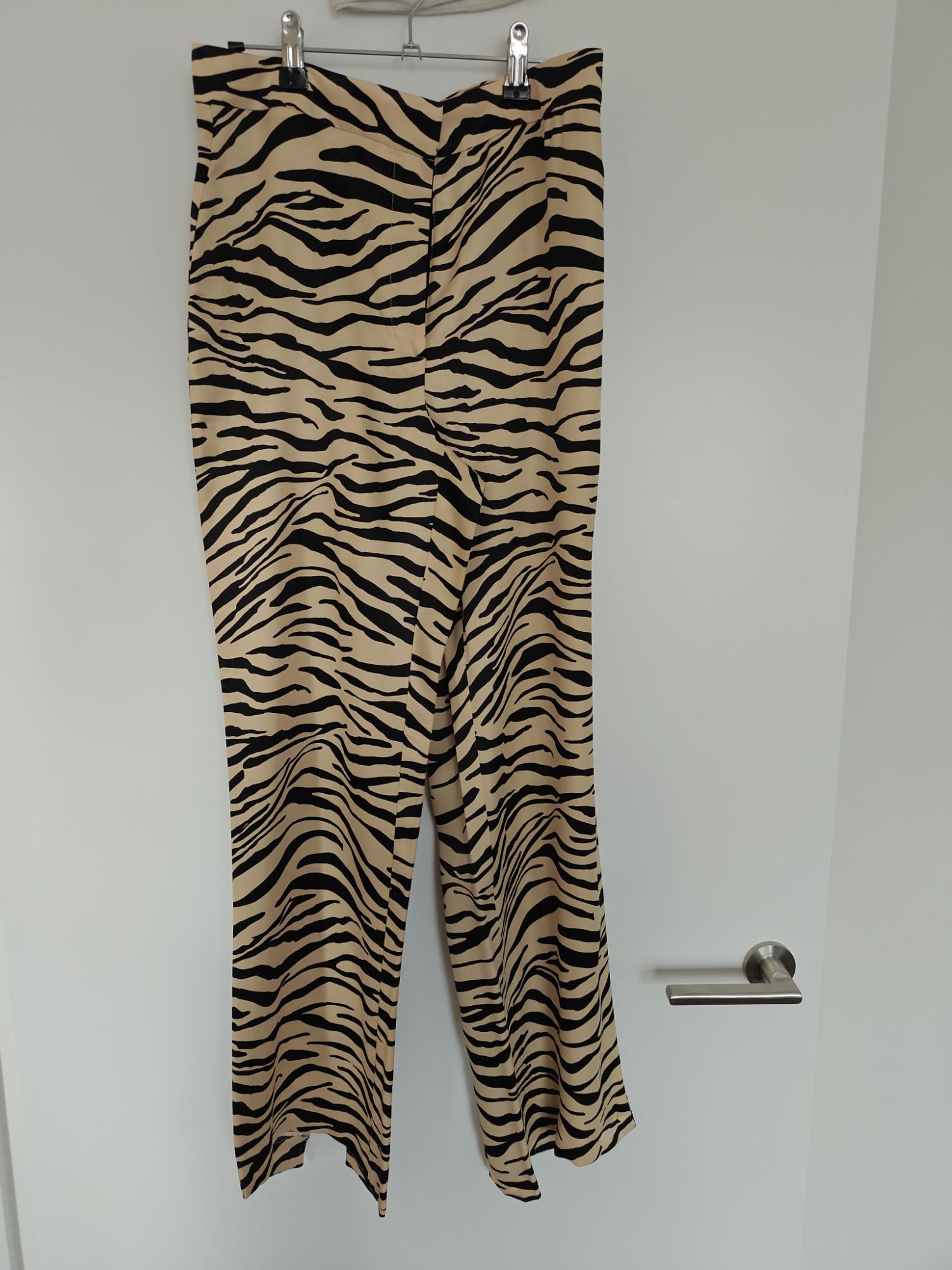 ANIMAL PRINT SATIN TROUSERS