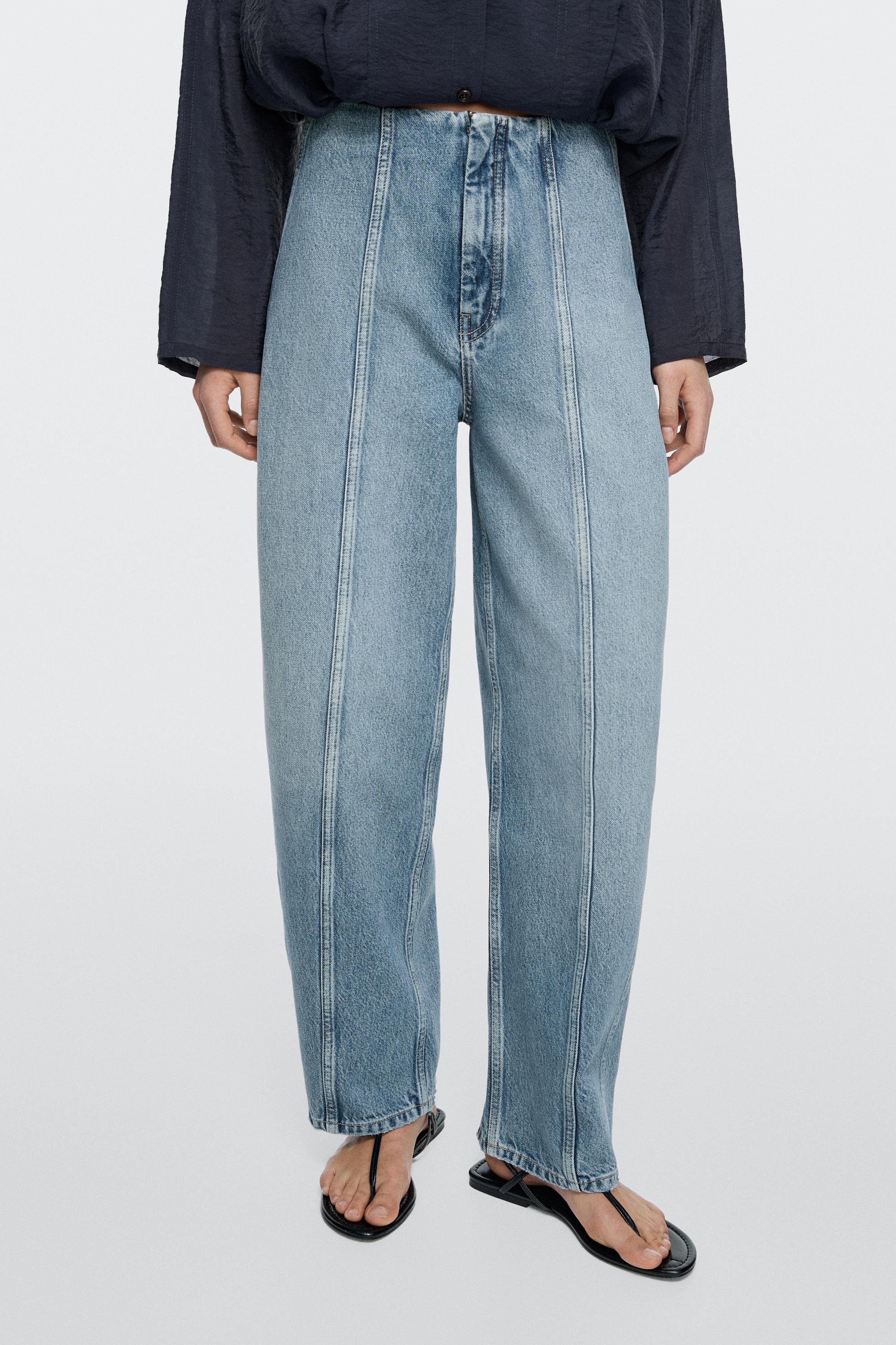 Barrel fit jeans with seam details