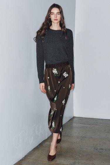 ZW COLLECTION LIMITED EDITION: ПАЙЕТКАЛАРЫ БАР КЕСТЕЛЕНГЕН БЕЛДЕМШЕ - Қоңыр Zara компаниясынан - Сурет 0