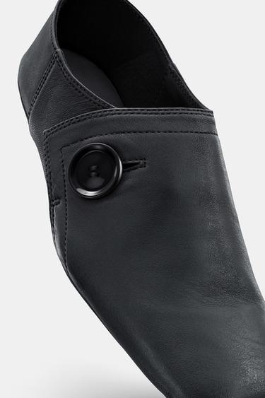 CHAUSSURES PLATES EN CUIR À BOUTON - Noir de Zara - Image 8