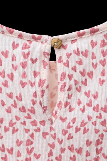 TEXTURED T-SHIRT WITH HEART & RUFFLES - Pink by Zara