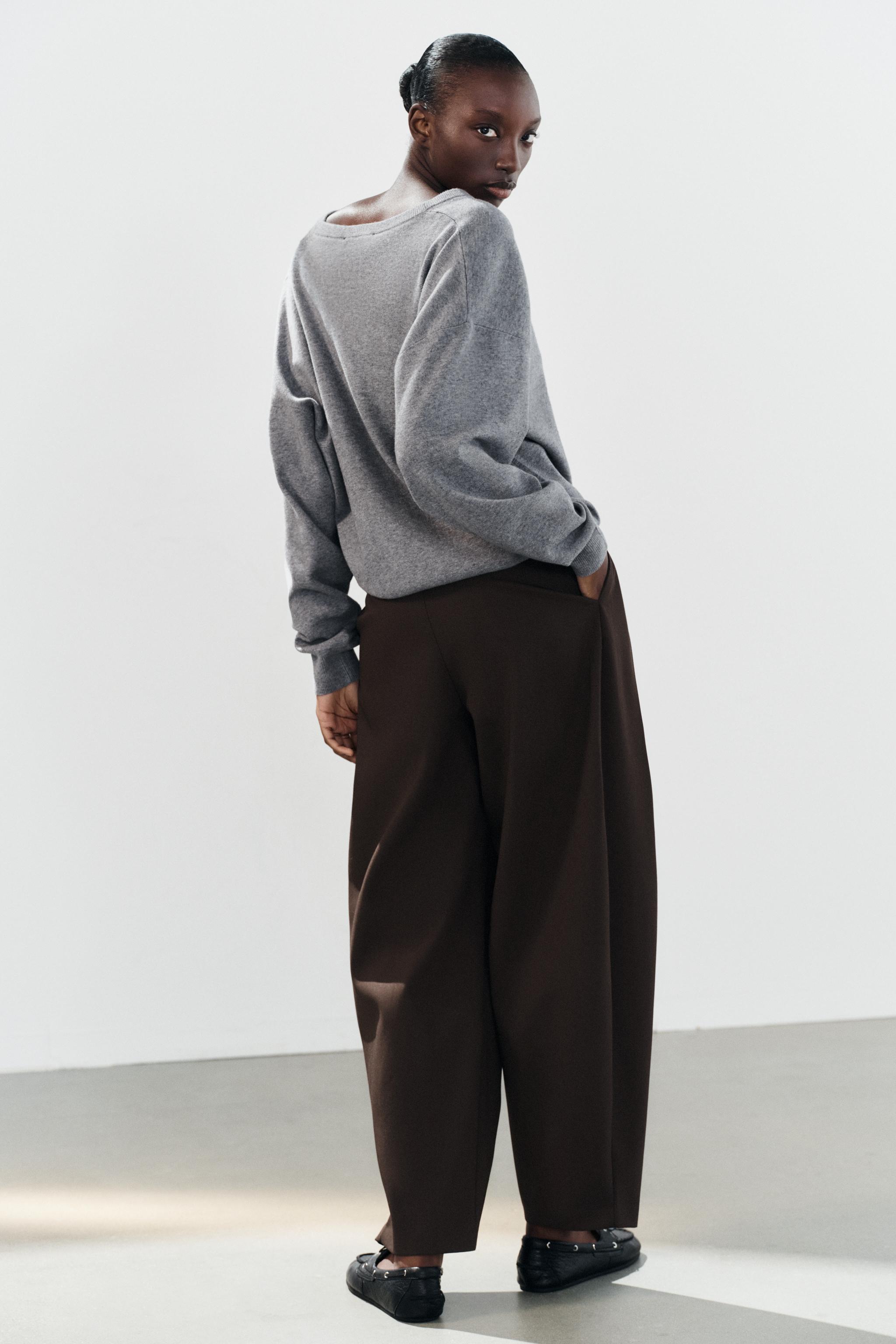 PANTALON BALLON À PLIS