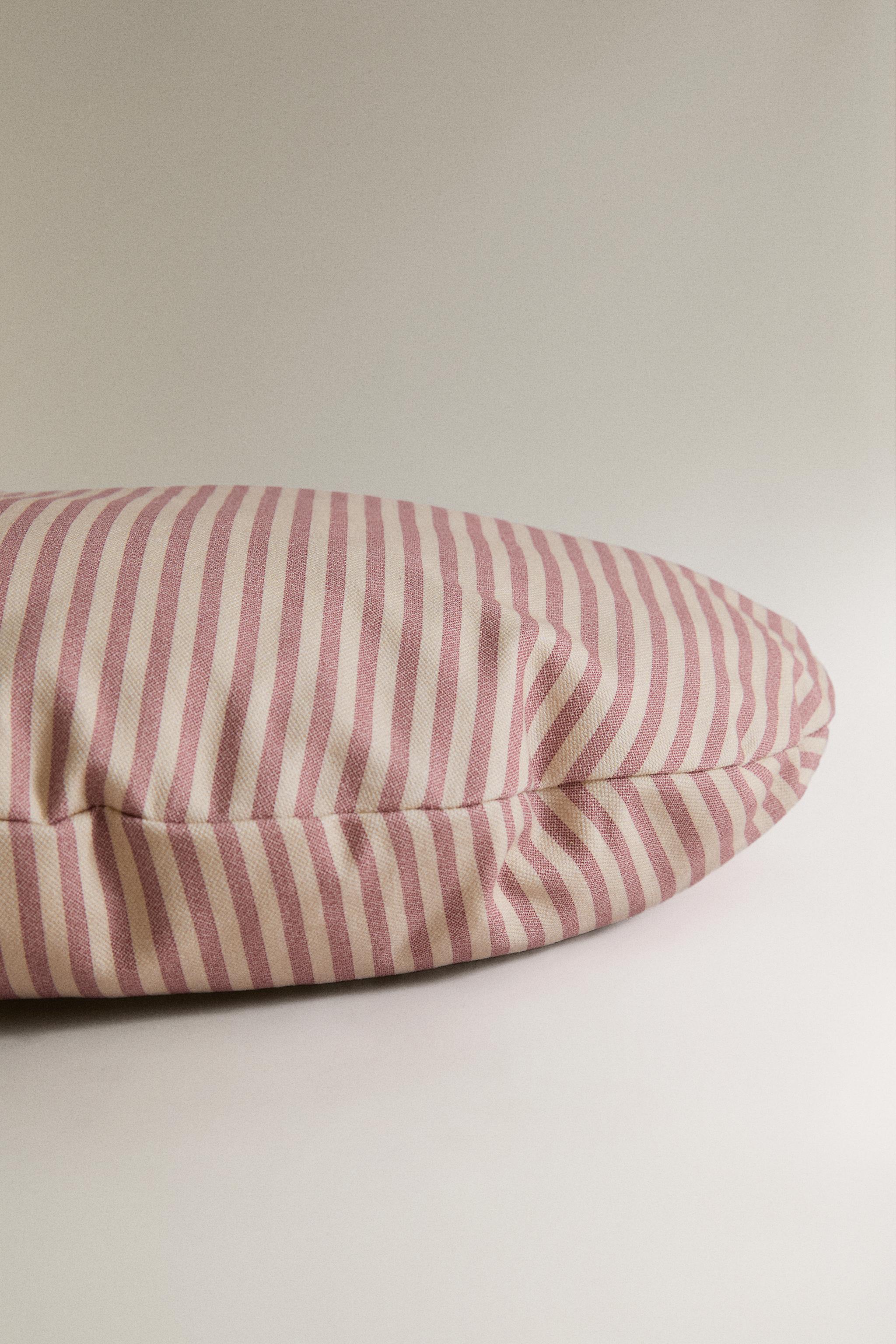 STRIPED PET BED CUSHION — Pink