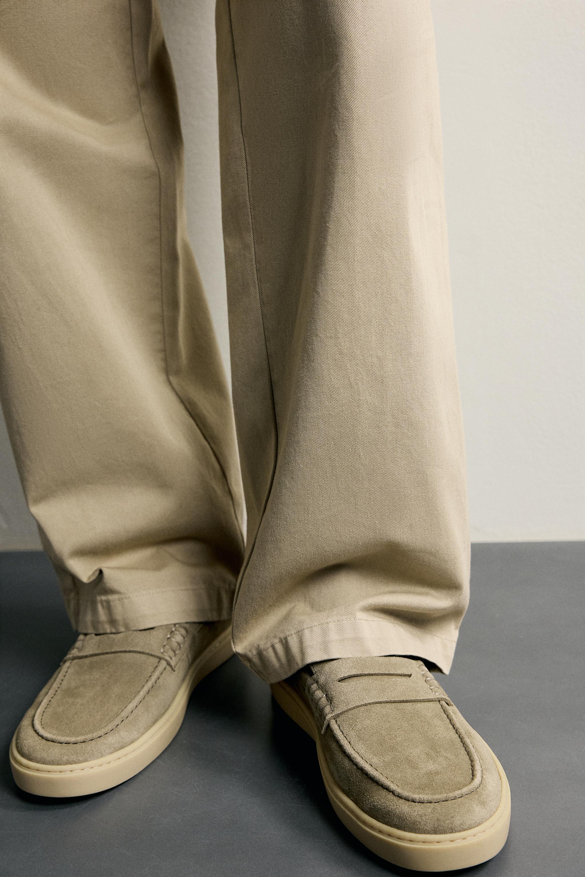 CASUAL LEATHER LOAFERS