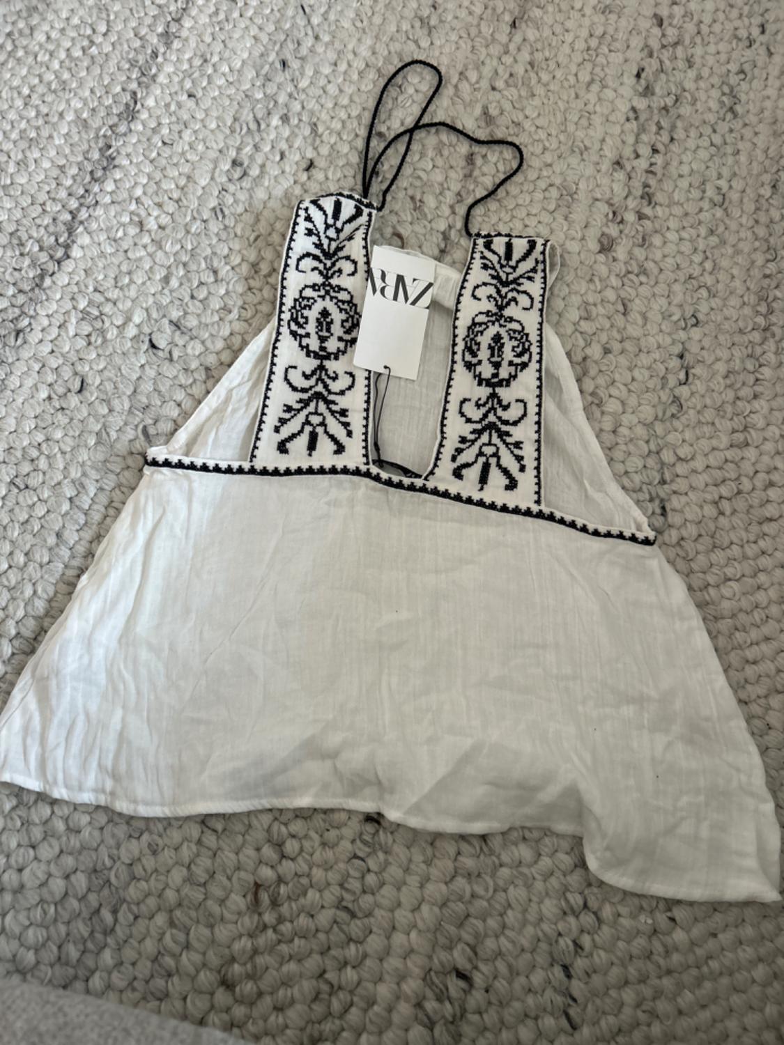 COTTON HALTER TOP - Image 2
