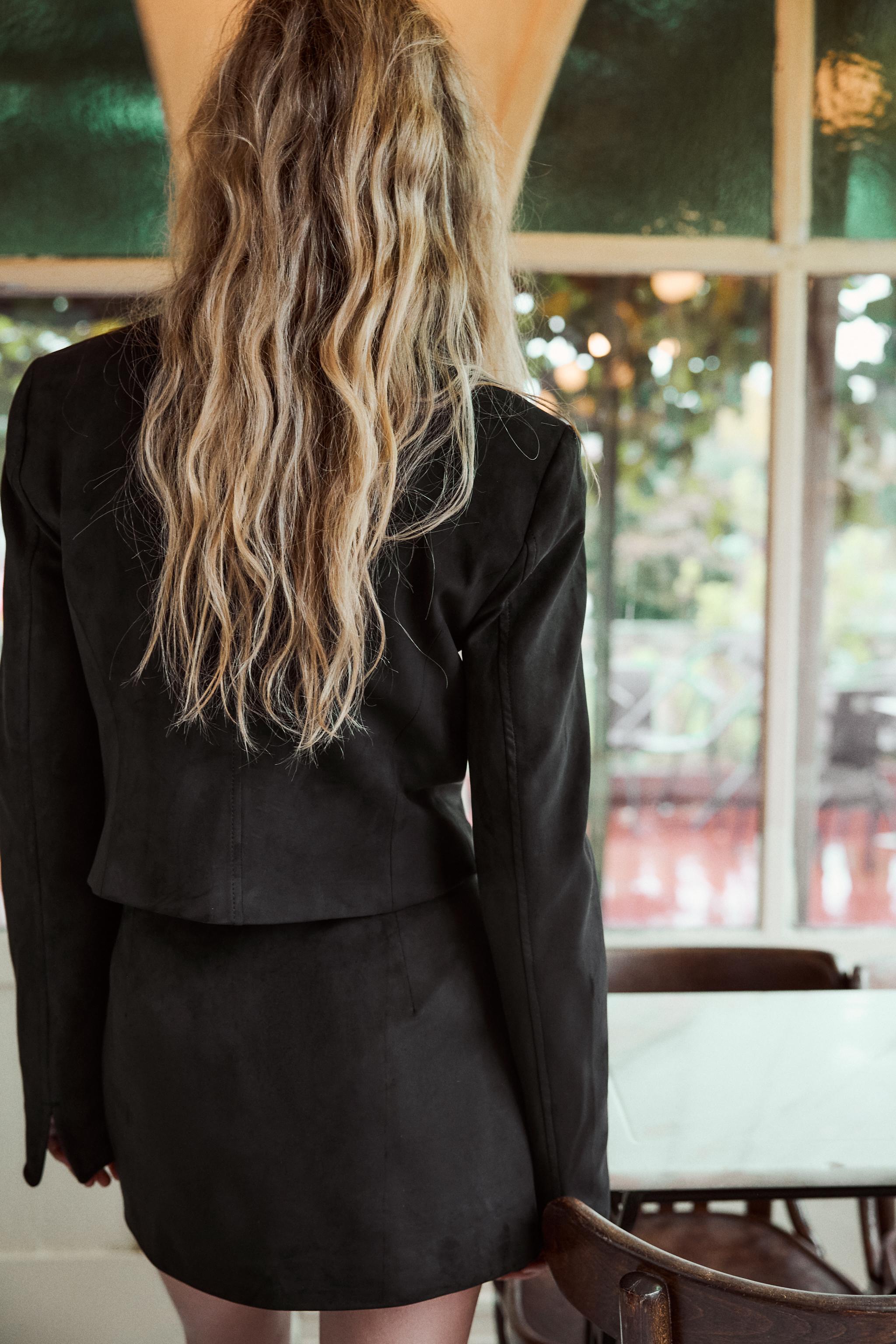 ZARA スエードテイストミニスカート 6929/400/800 ZARA スエードテイストミニスカート 6929/400/800 (ZARA/ミニ