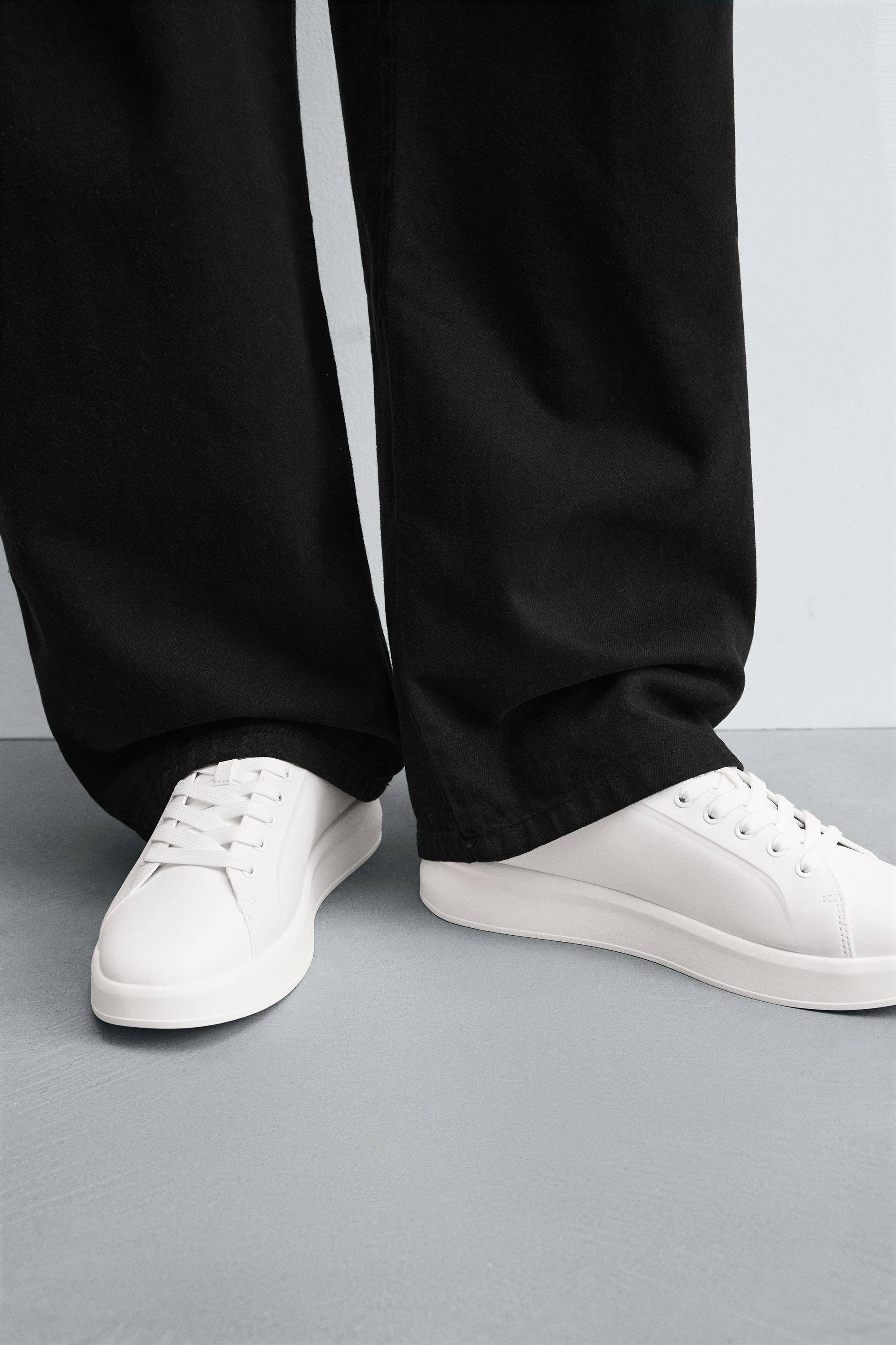 BASKETS ÉPAISSES DE COMBINAISON COULEURS