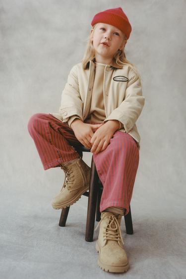 BOTA FLORES - Marrón Arena de Zara