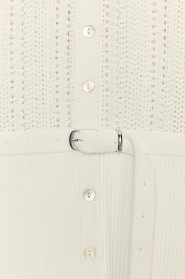 GILET EN MAILLE POINTELLE CEINTURE - Écru de Zara - Image 4