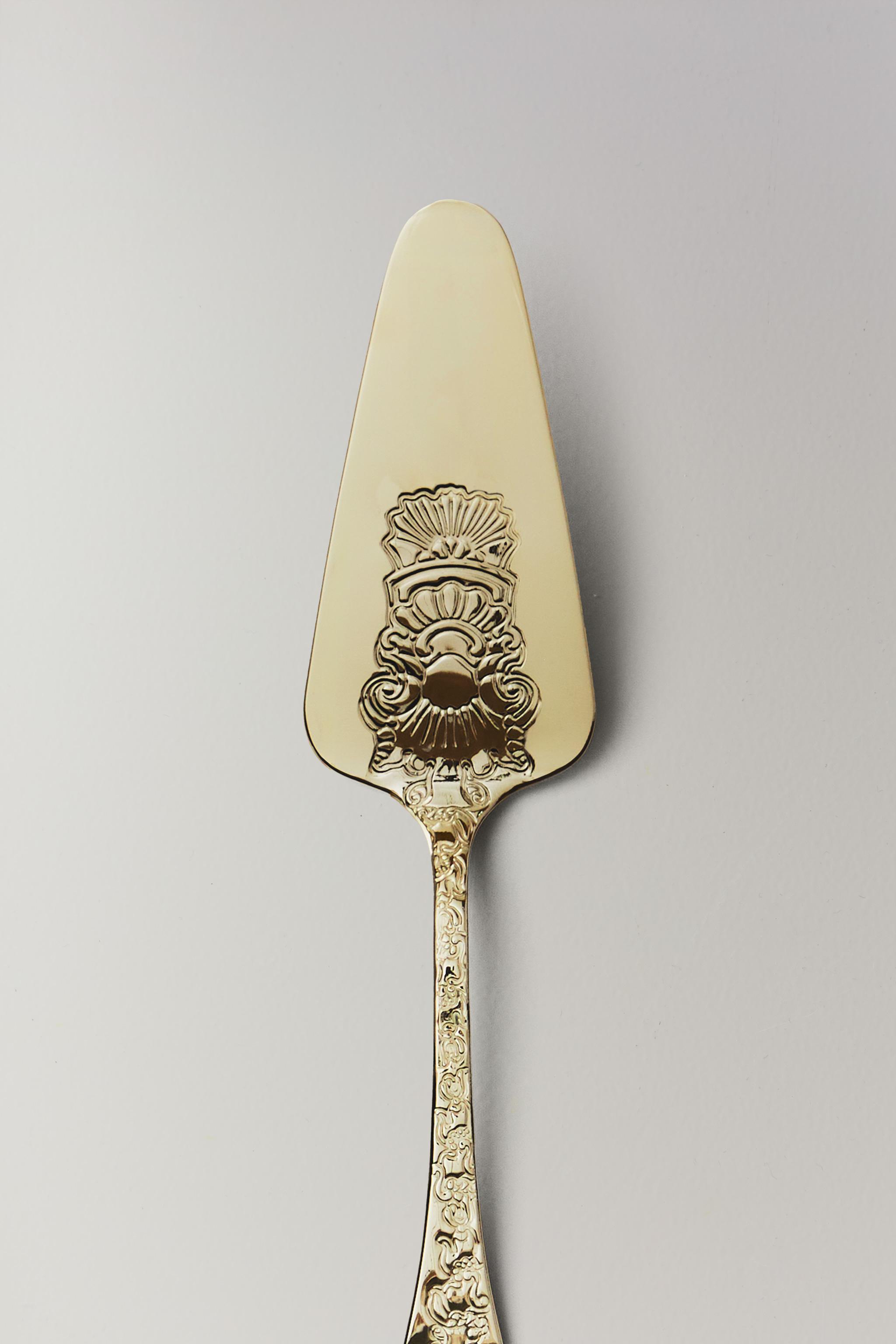 ENGRAVED STEEL CAKE SERVER