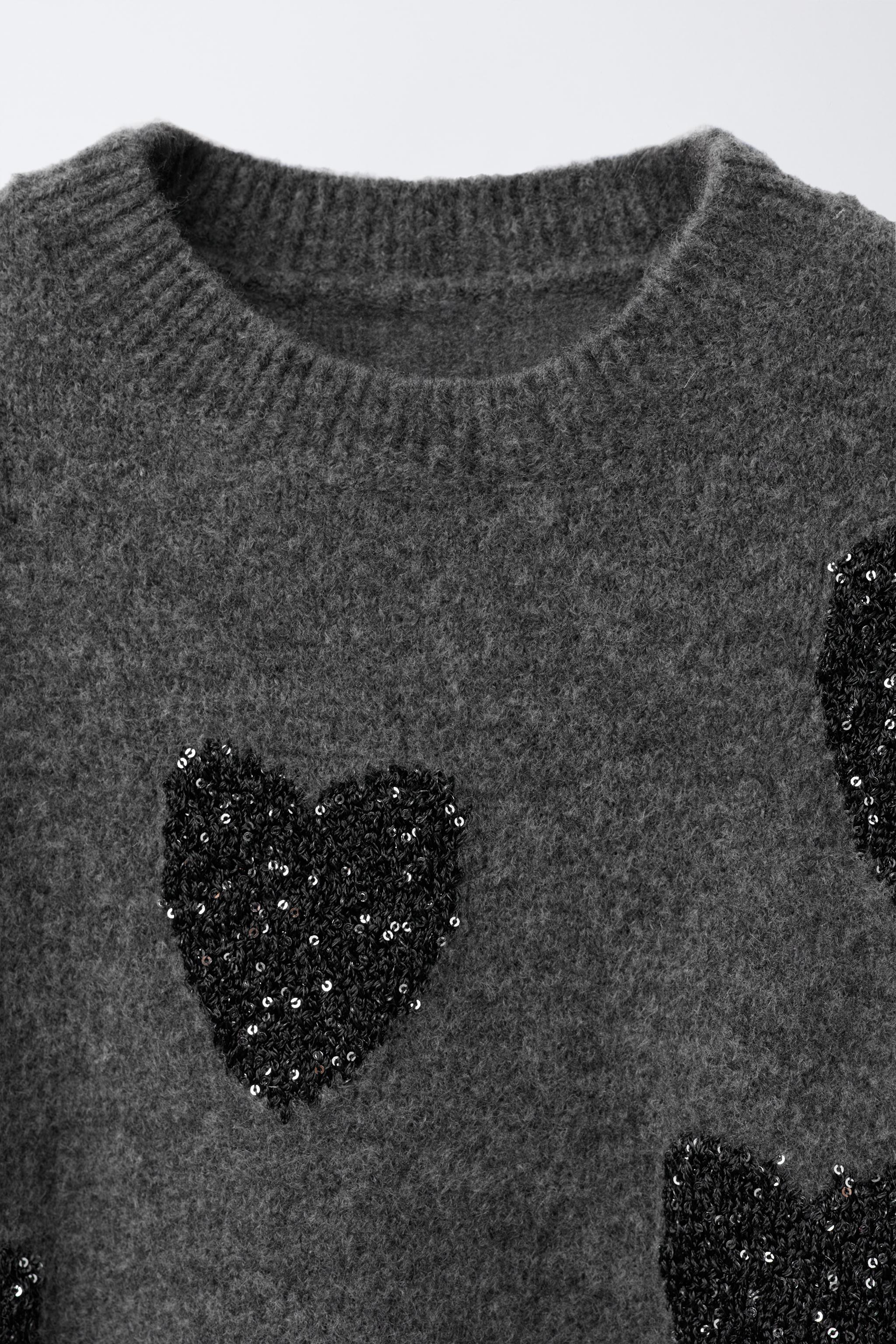 SEQUINED HEART KNIT SWEATER