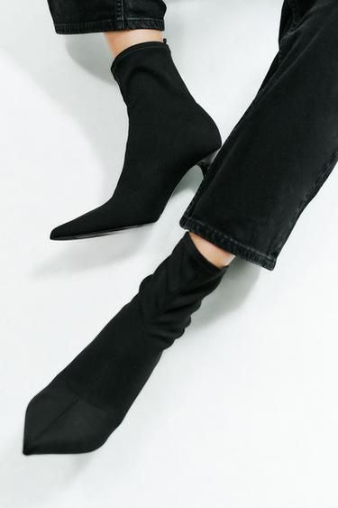 HEELED ANKLE BOOTS — Black 2