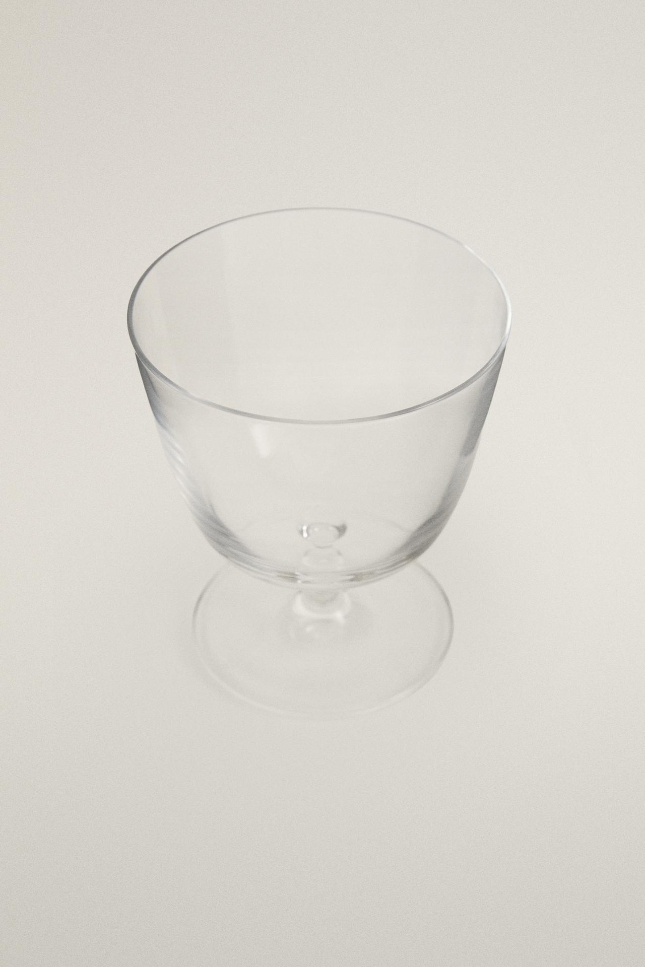 CRYSTALLINE GLASS — Transparent