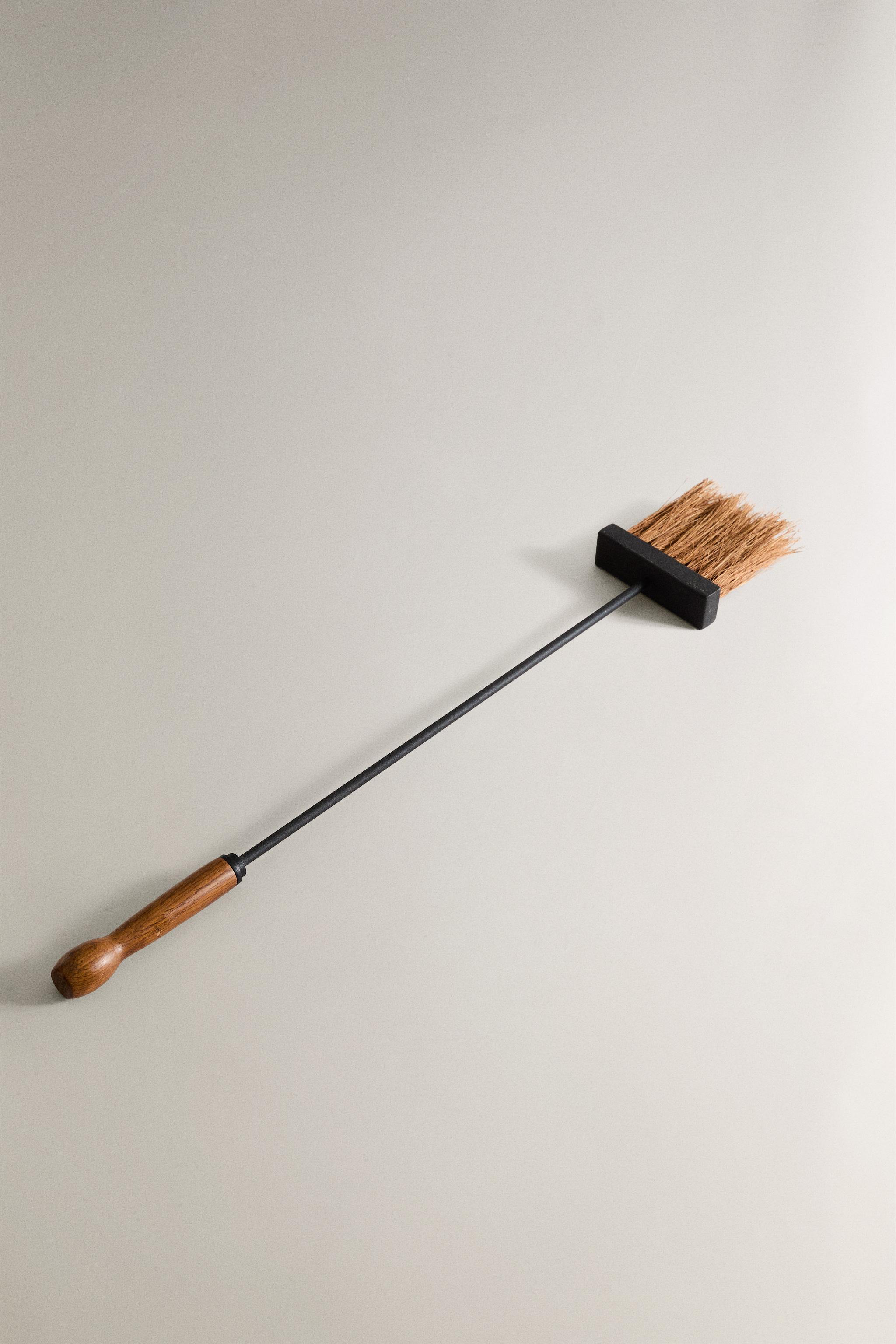 BALAI EN FER POUR CHEMINÉE