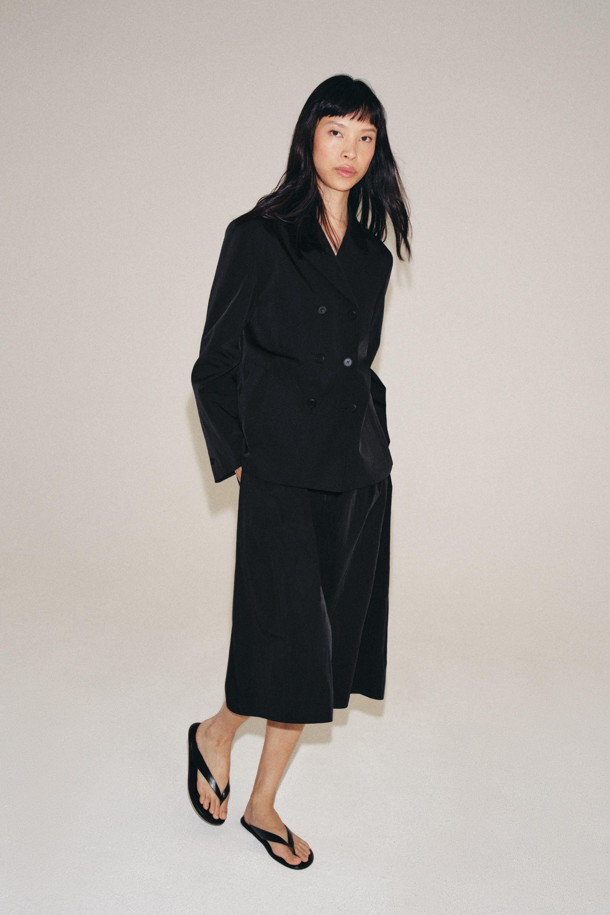 ZW COLLECTION DOUBLE-BREASTED BLAZER - Black | ZARA United States