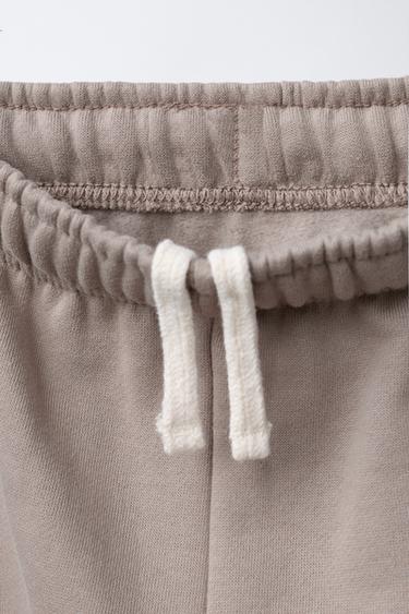 PANTALON DE JOGGING À INSCRIPTIONS - Rose pâle de Zara - Image 2