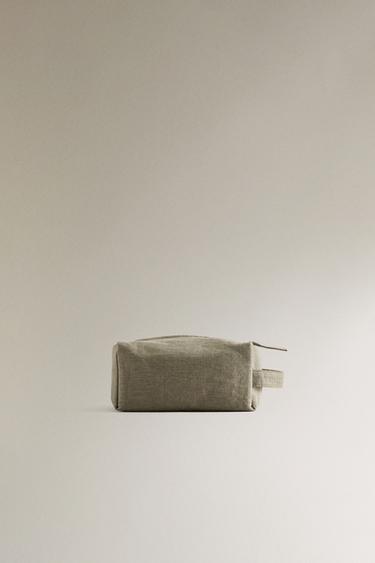 SMALL LINEN WASH BAG - Green by Zara