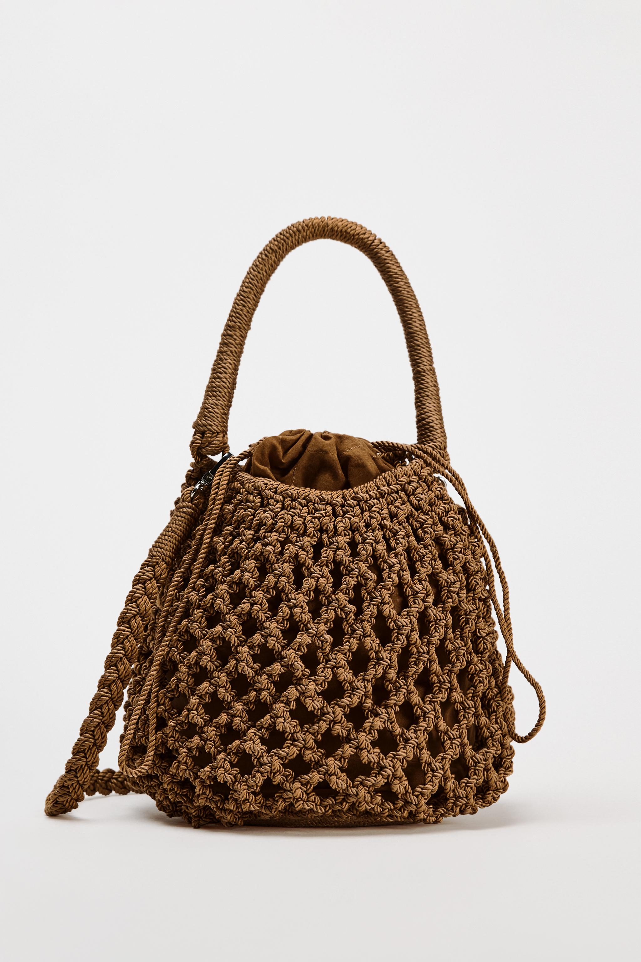 WOVEN BAG