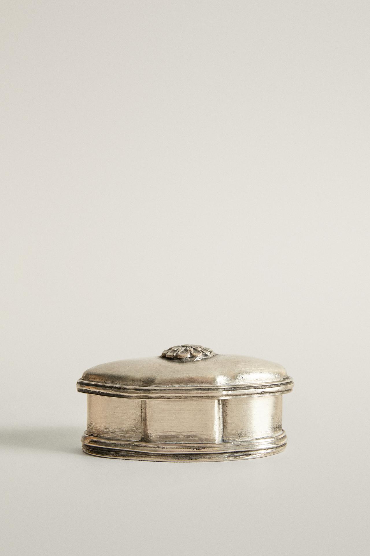 VINTAGE METAL JEWELLERY BOX