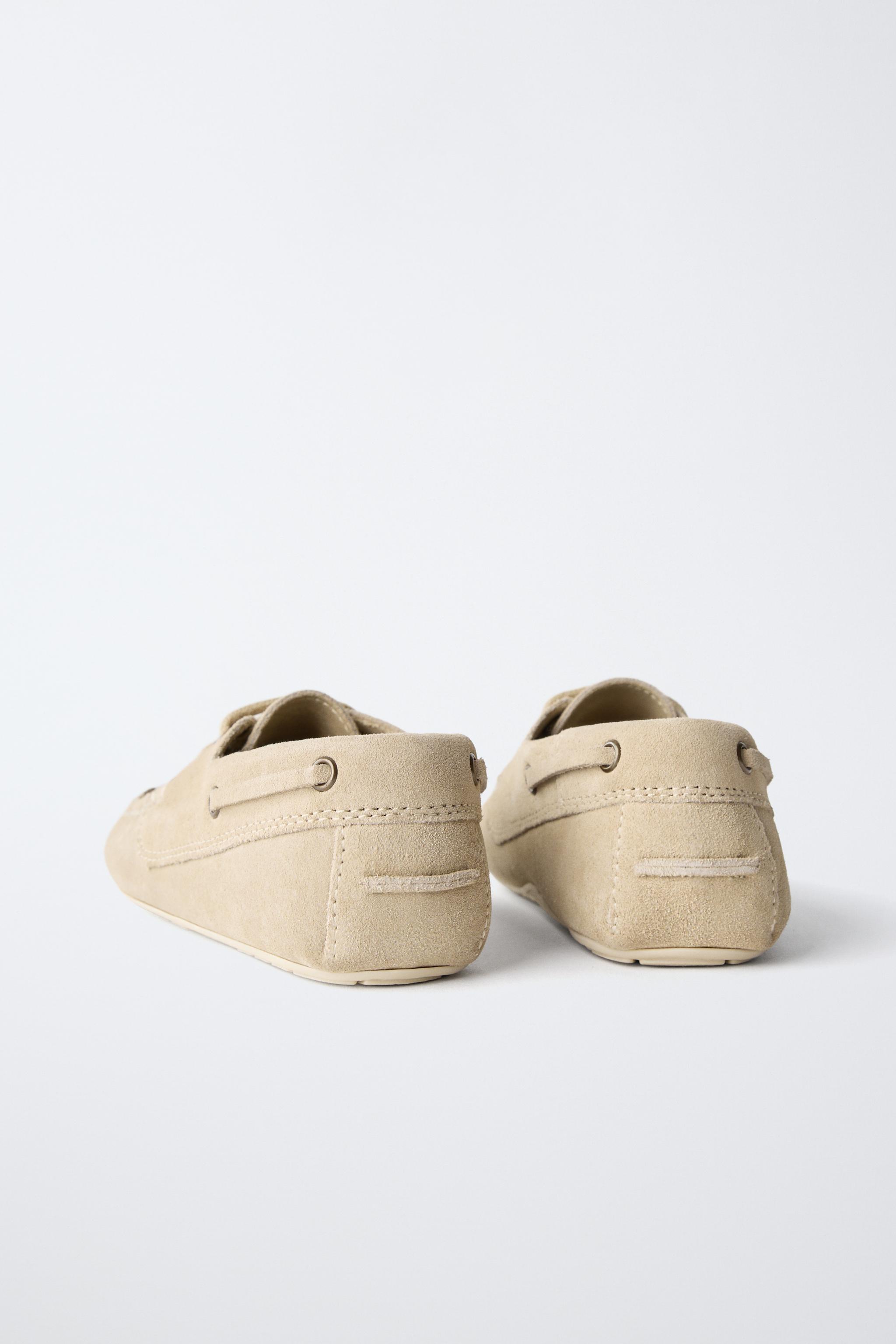 CHAUSSURES BATEAU EN CUIR