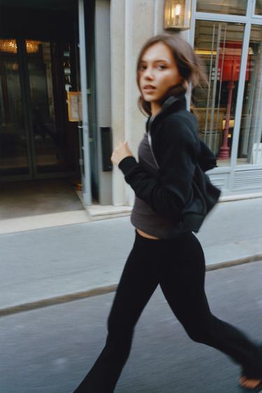PANTALÓN FELPA FLARE - Negro de Zara