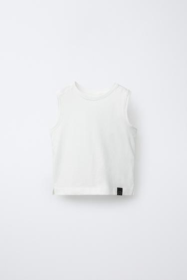SLEEVELESS T-SHIRT WITH LABEL DETAIL - White by Zara