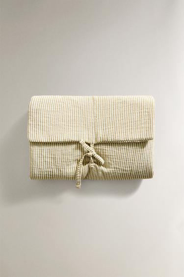 STRIPED MUSLIN BABY CHANGING MAT - Green by Zara