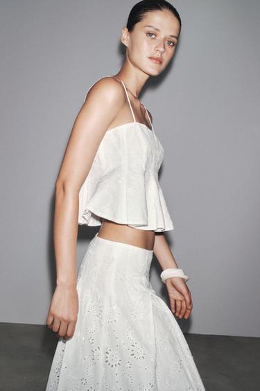 TOP GODETS بتطريزات ZW COLLECTION - أبيض الخاص بـ Zara