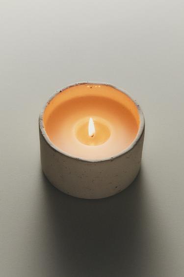 CERAMIC DECORATIVE CANDLE - White by Zara