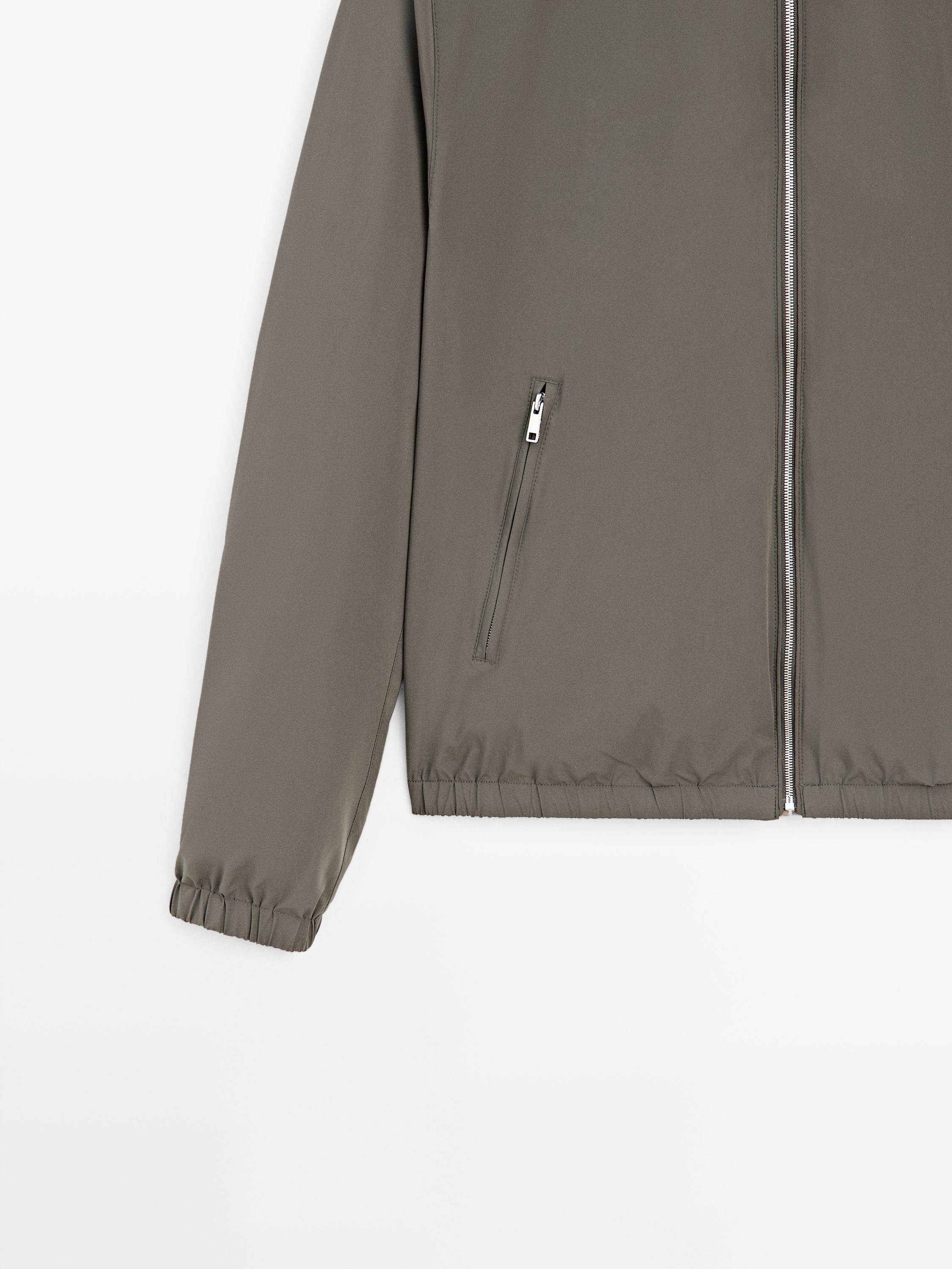 Short reversible jacket