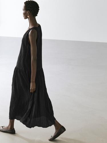 Zara Flowing pleated midi dress - Black