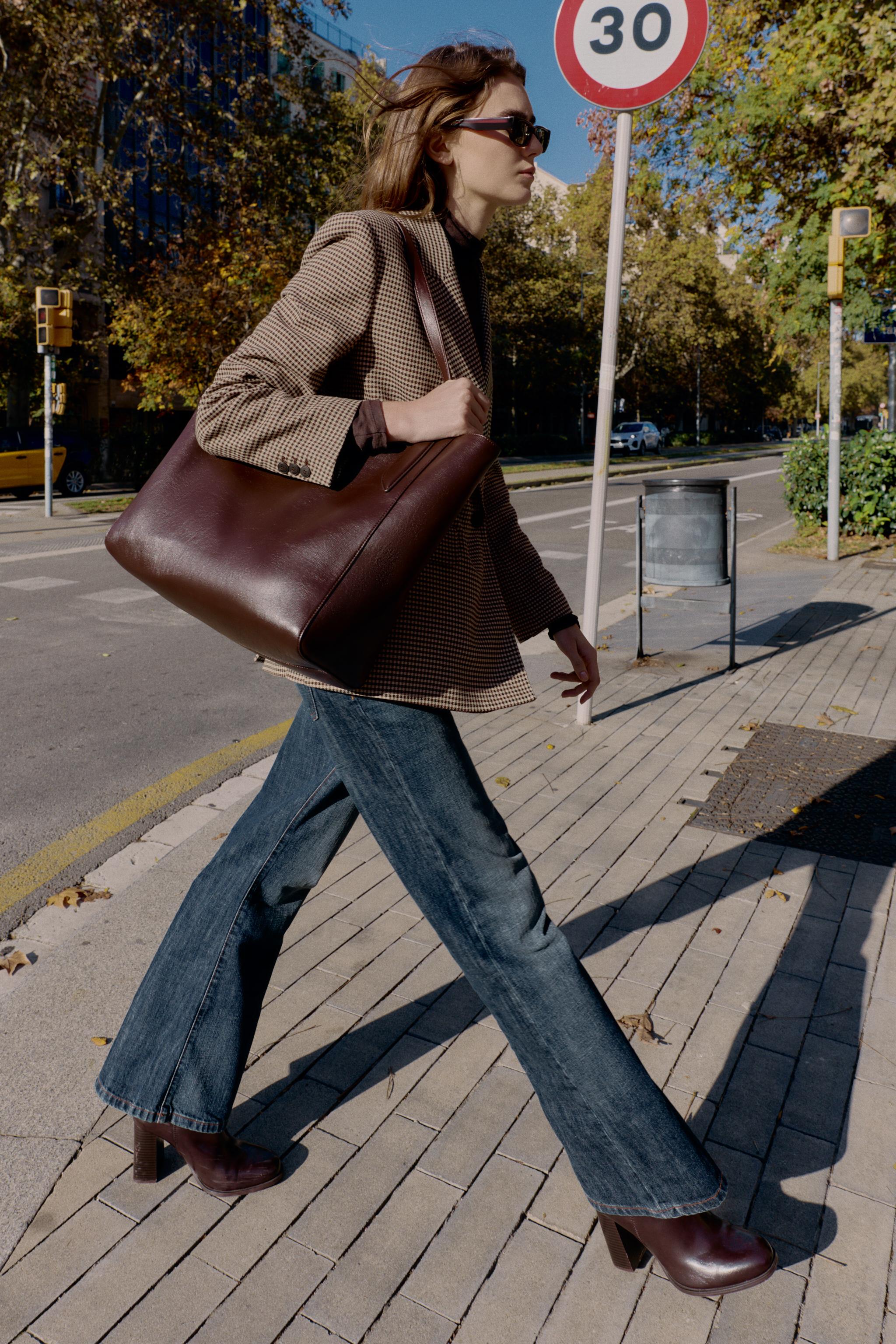 VESTE OVERSIZE À BOUTONNAGE CROISÉ