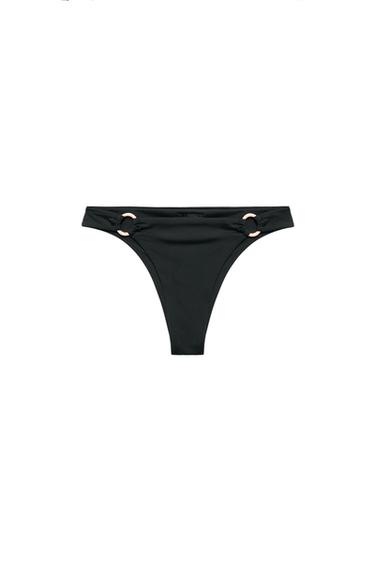 BIKINIHOSE MIT METALLAPPLIKATIONEN - Schwarz von Zara
