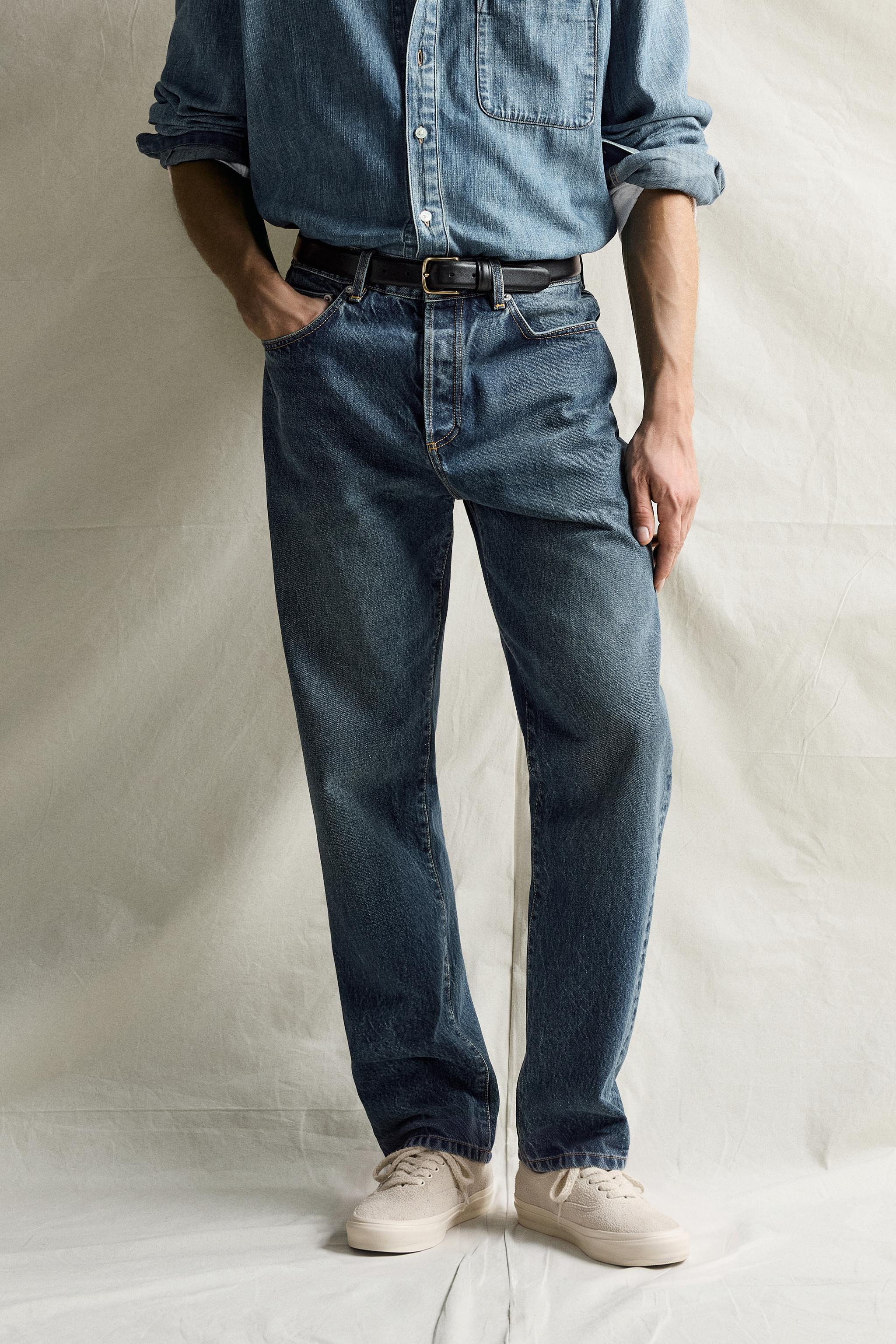 RELAXED FIT JEANS