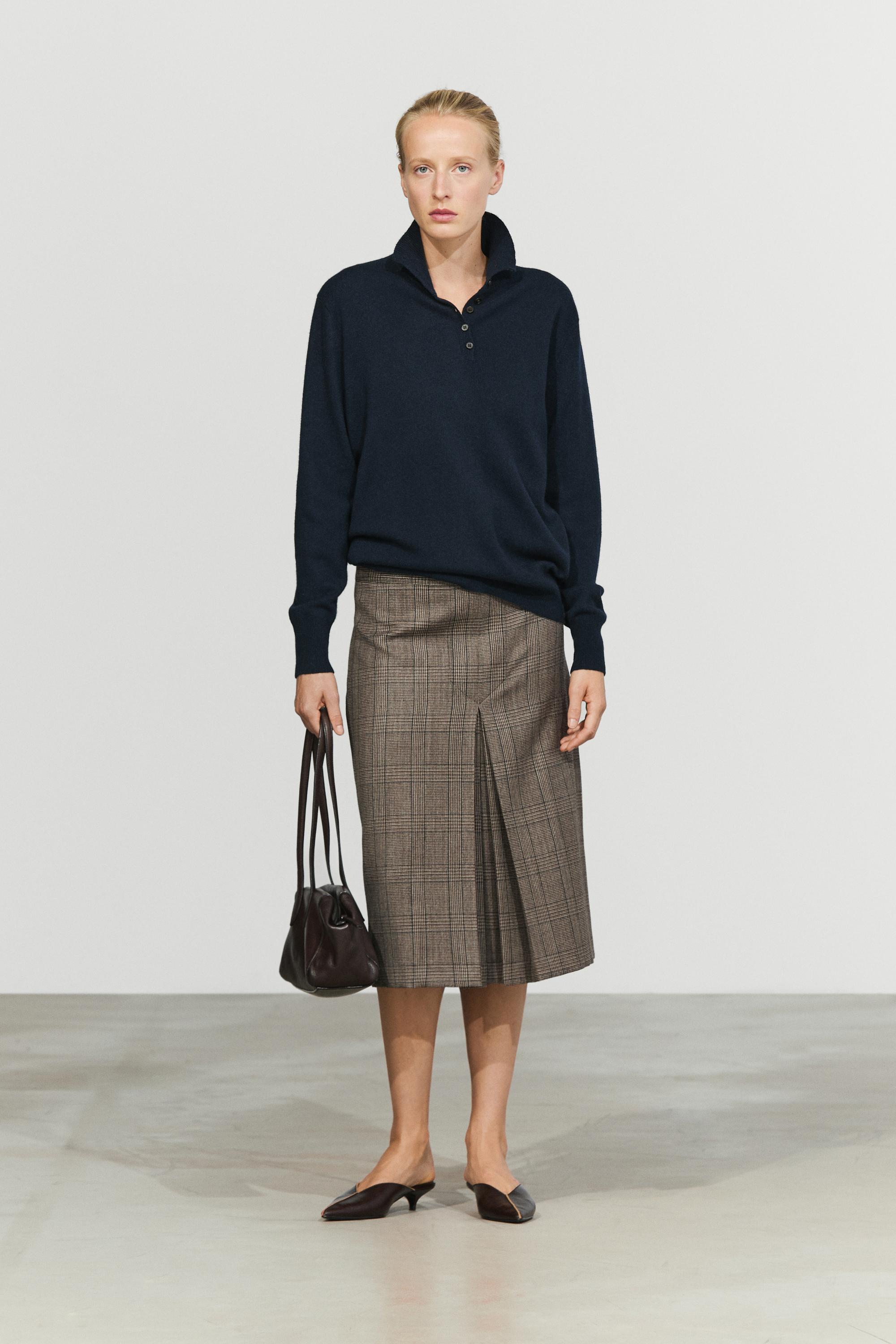 100% wool check midi skirt with pleat detail