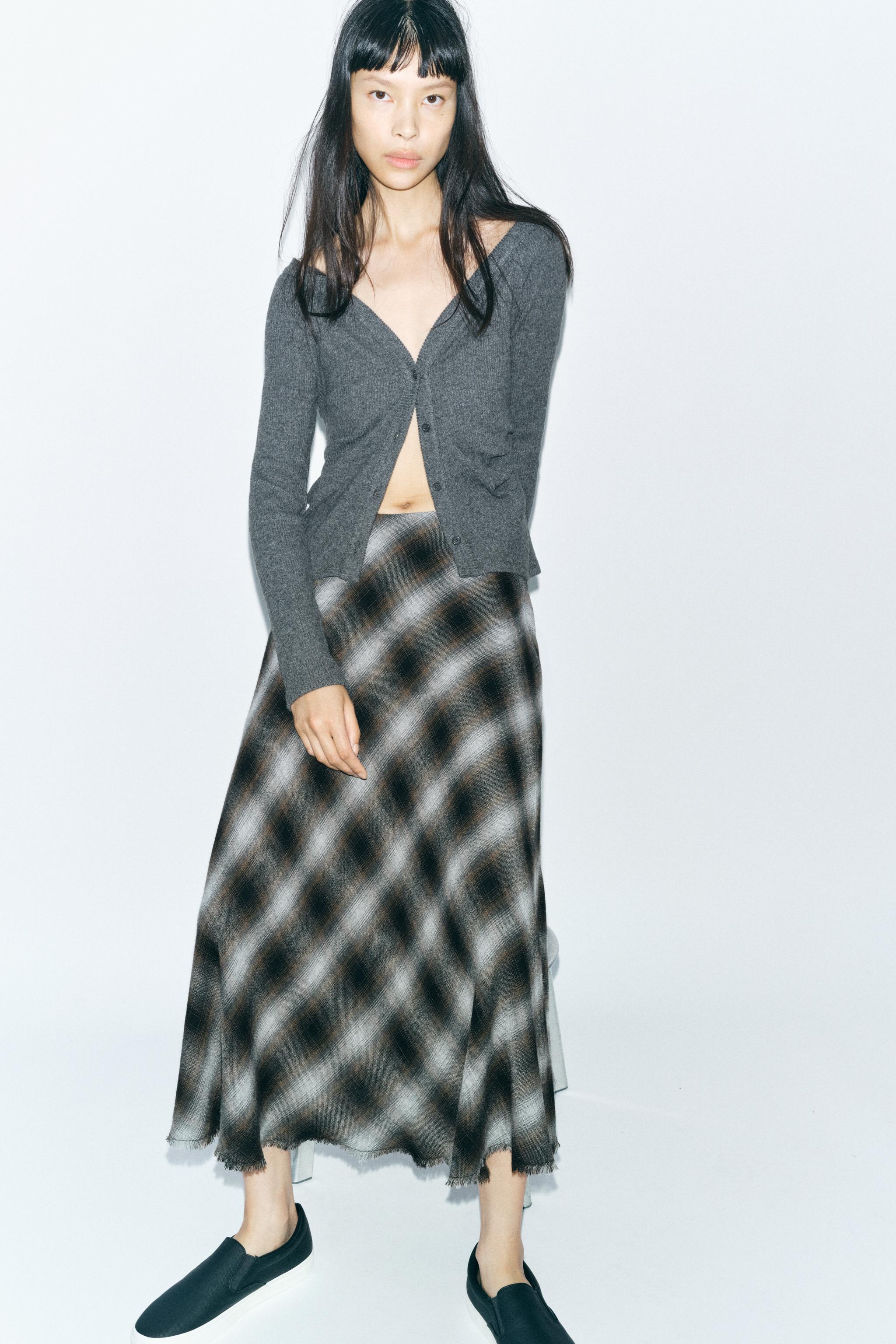 Check Midi Skirt★Oafish★春迎え Midi Full Jacquard Skirt with Box Pleats | David's Bridal