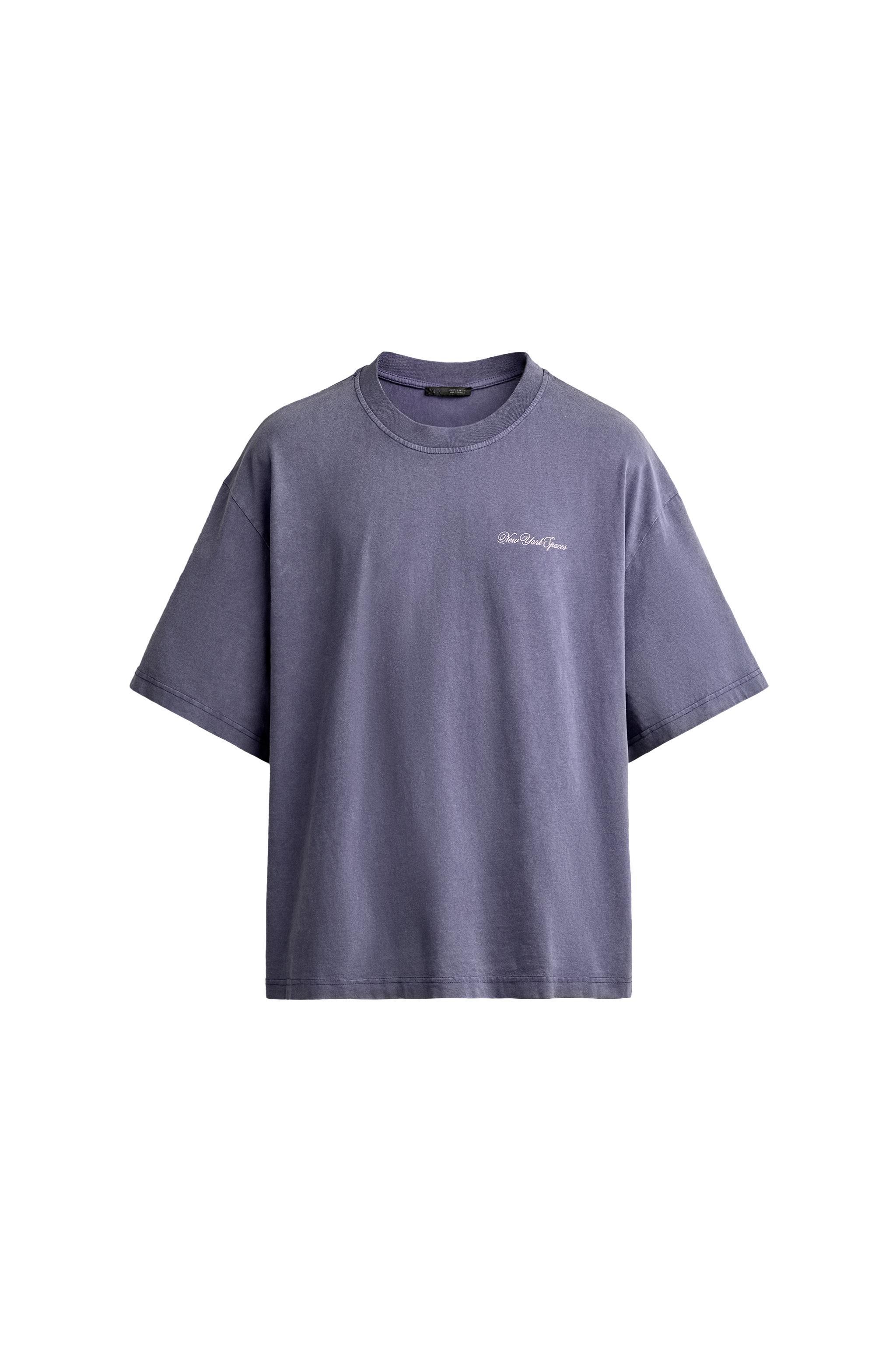 CAMISETA LAVADA TEXTOS ESTAMPADOS
